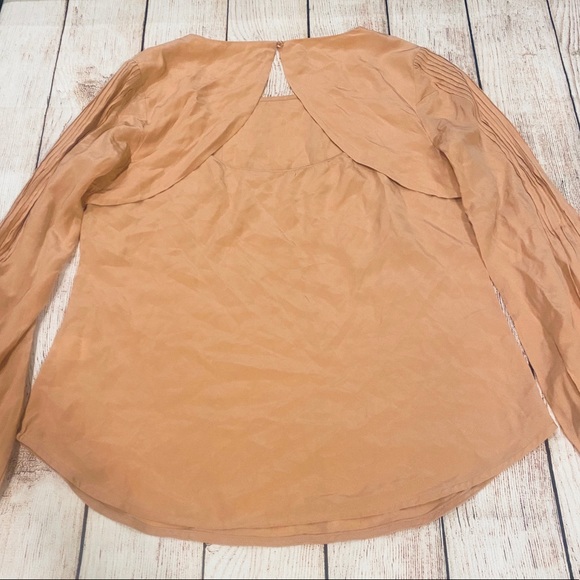 Boundary & Co. Silk Blouse - Picture 3 of 10